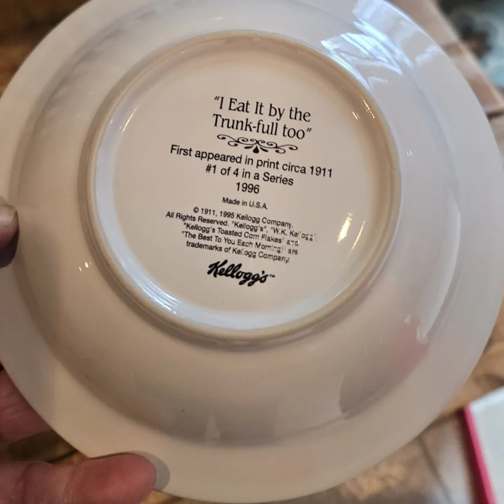 Vtg '96 Kelloggs Cereal Bowls Set Of 4 Collectible Stoneware